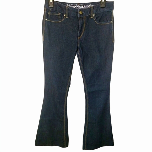 Express Dark Wash Flare Jeans Size 4 - Picture 1 of 6